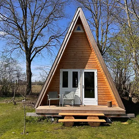 Kamp alanı Tiny House 'the Cabin' *