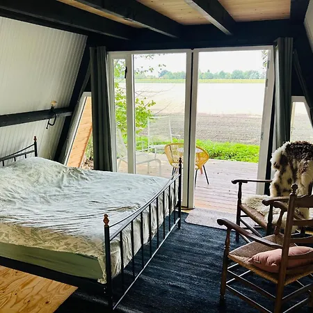 Tiny House 'the Cabin' Kemping