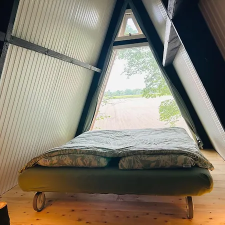 Kemping Tiny House 'the Cabin' Berlicum